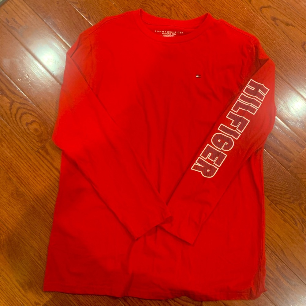 Size-Boys 18-20 Tommy Hilfiger long sleeve shirt never worn paid 20